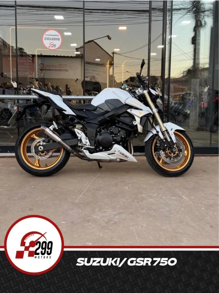 SUZUKI GSR 750