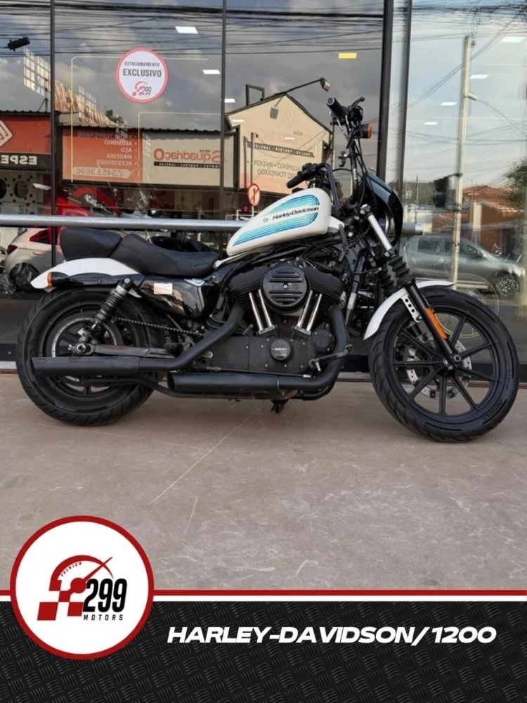 HARLEY-DAVIDSON XL 1200NS SPORTSTER IRON